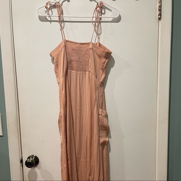 Urban Outfitters Gold Dust Tie Shoulder Midi Dress - Picture 4 of 11